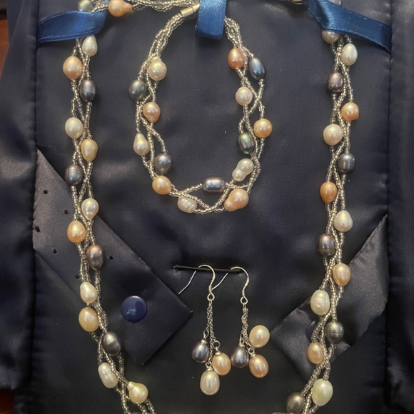 Stauer Jewelry Set - Picture 3 of 7